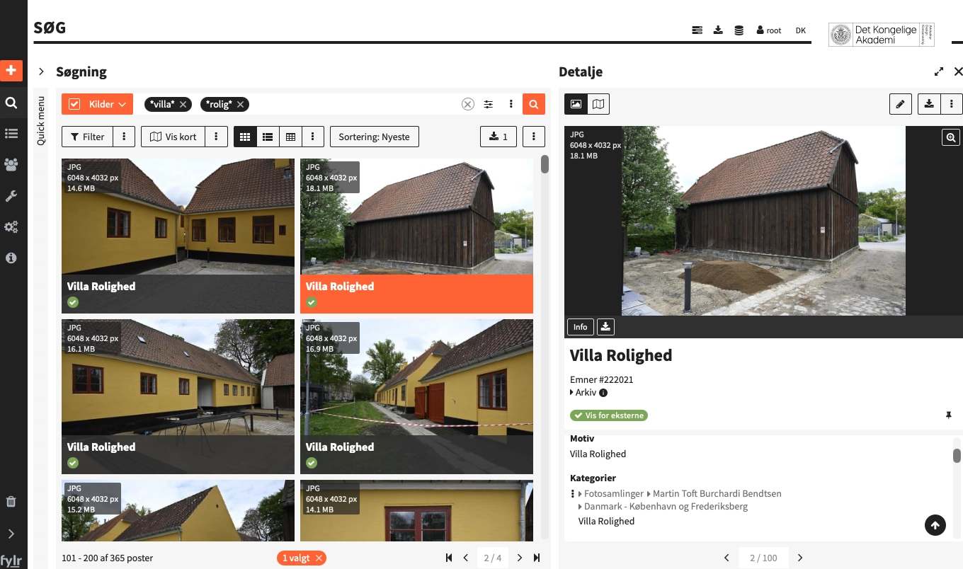 Søgning og detaljevisning side om side i Fylr, med et gitter af fotografier til venstre og det valgte billedes metadata til højre.
